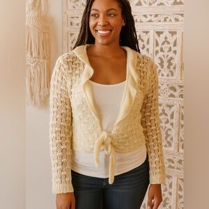 Corneil Trading fuzzy cardigan sweater, chunky knit, cream, front tie size L